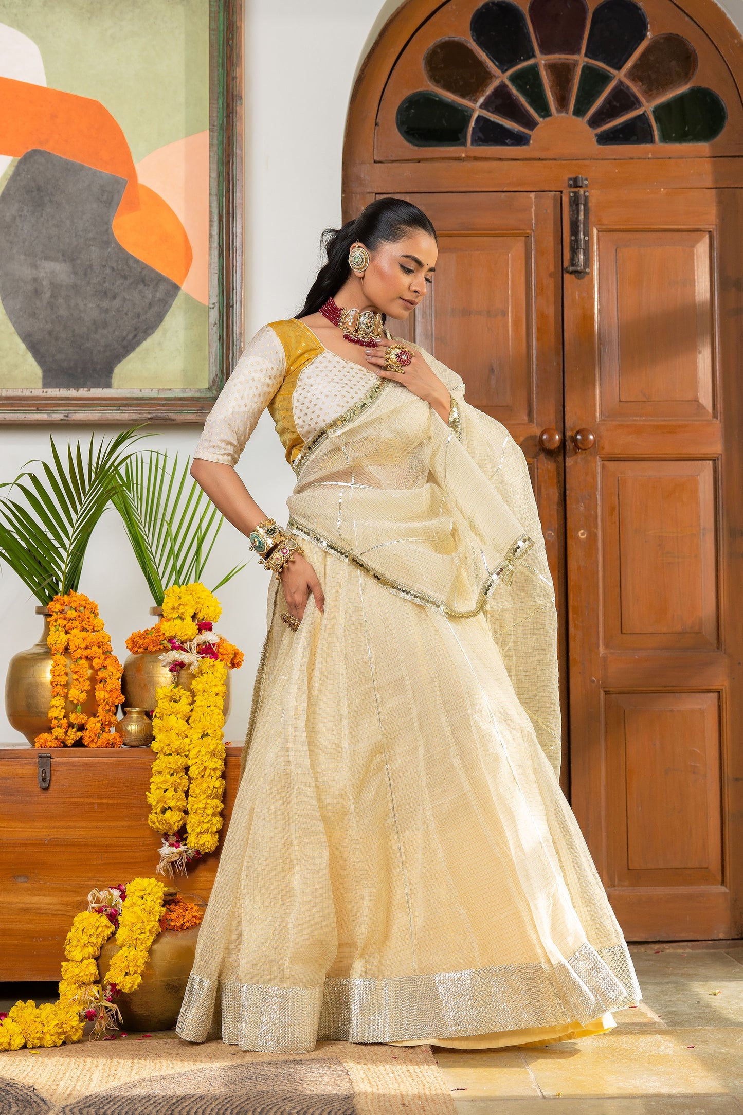 Kaashi White Lehenga Set