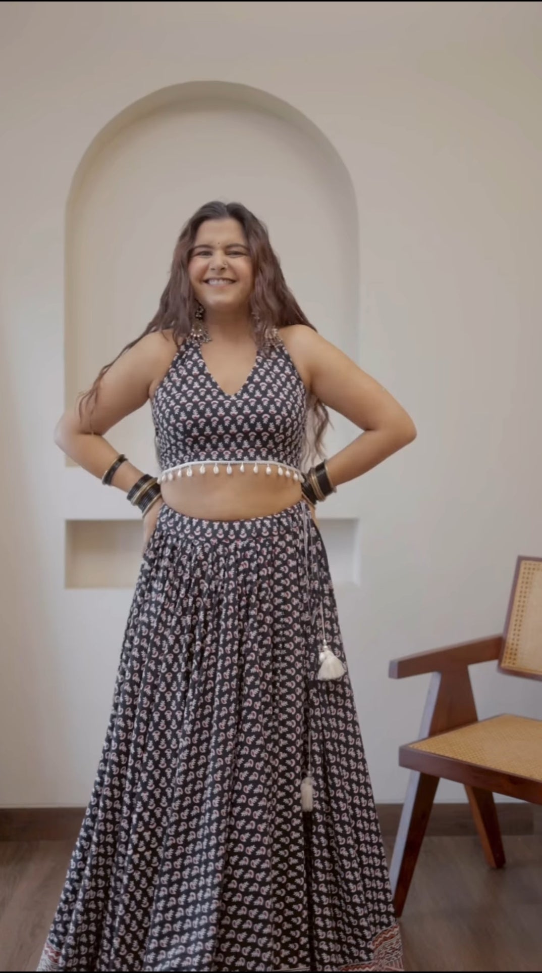 Anandi Black fadad Lehenga