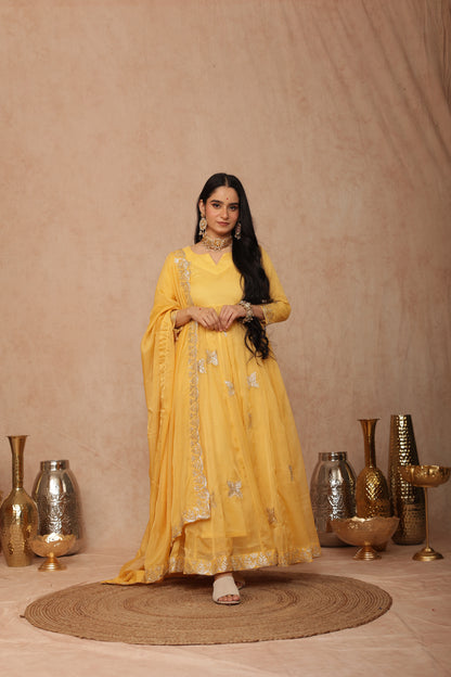 Kaashvi Yellow Organza Anarkali Set