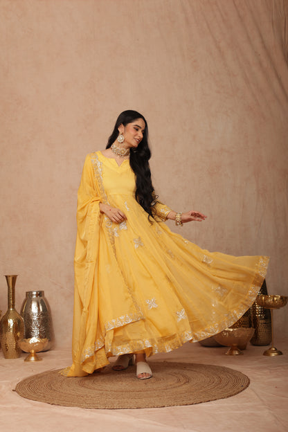 Kaashvi Yellow Organza Anarkali Set