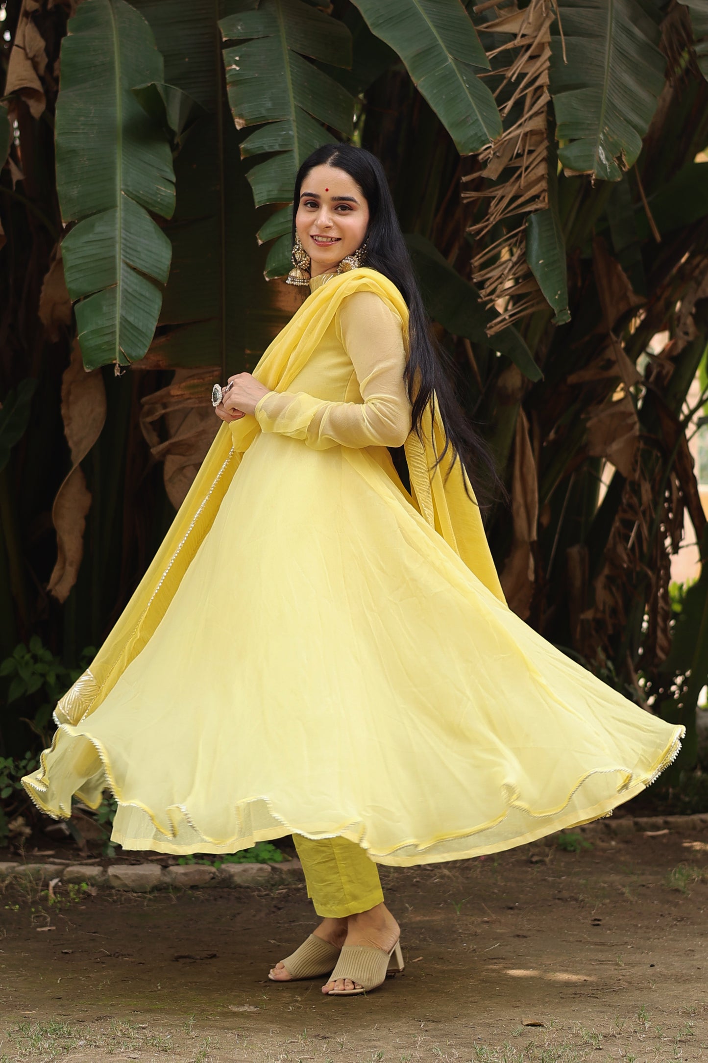 Vaniki Yellow Chiffon Anarkali set