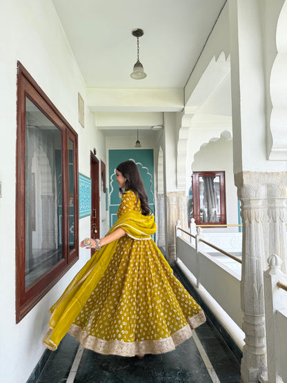 Arya Green Bandhani Anarkali Set