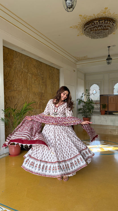 Namsvi Handblock Anarkali Set