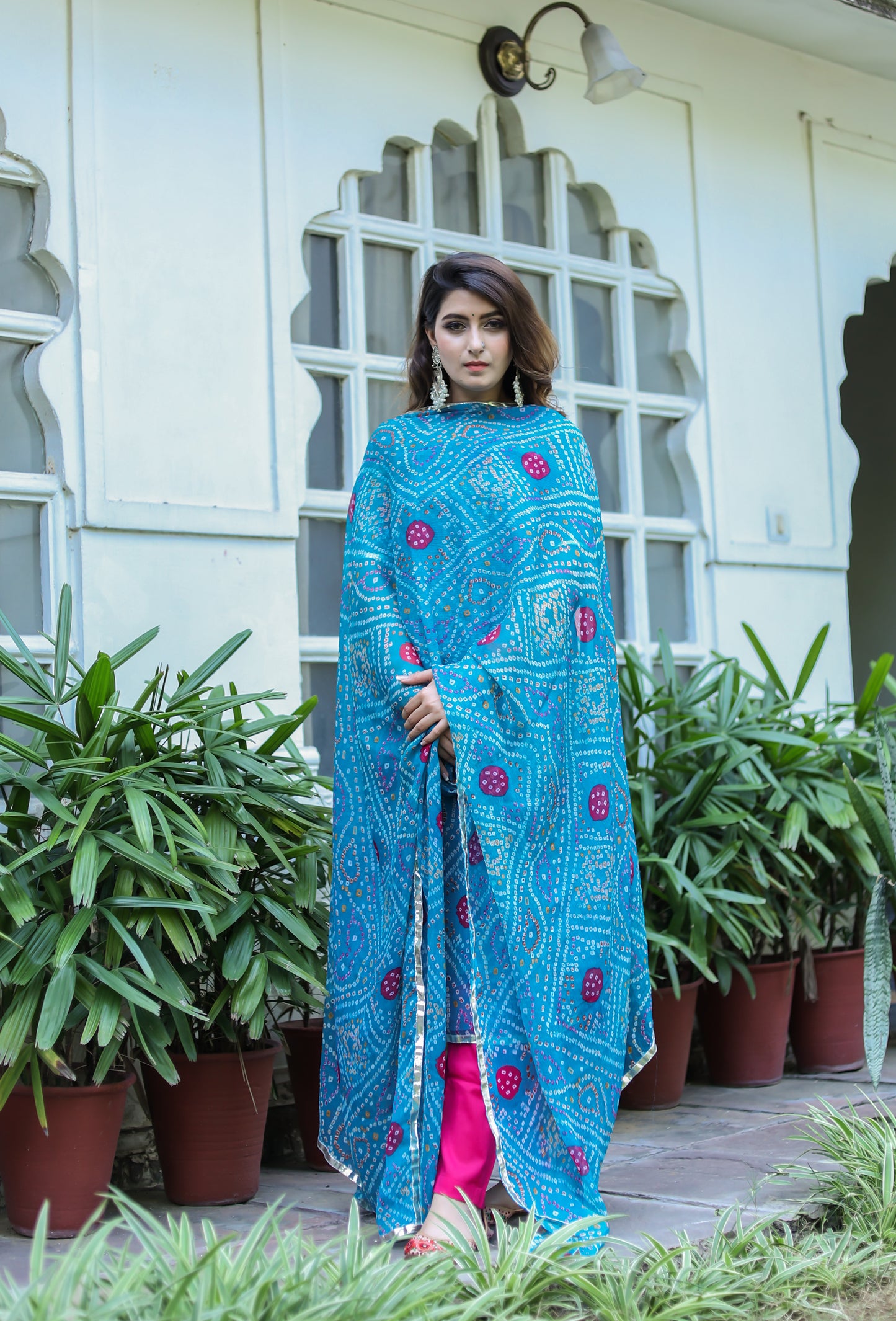 Shree Firozi Suit Set