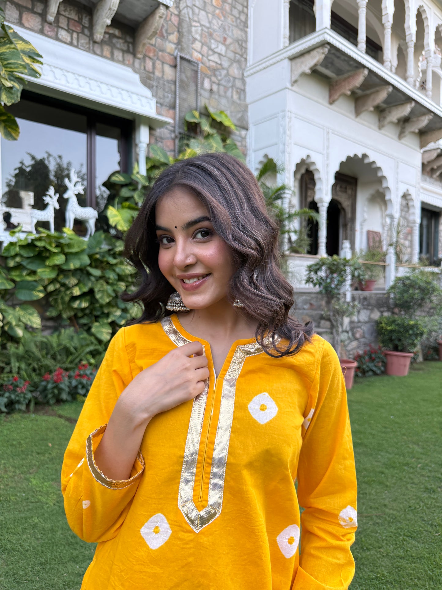 Mannat Yellow Bandhani Farshi Set