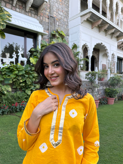 Mannat Yellow Bandhani Farshi Set