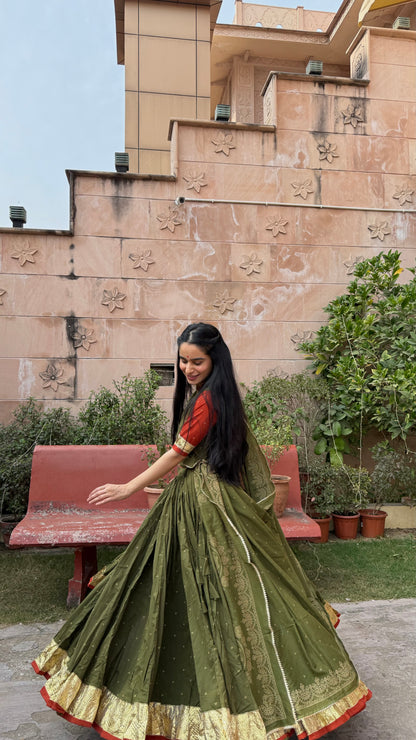 Hridya Green Bandhani Lehenga Set