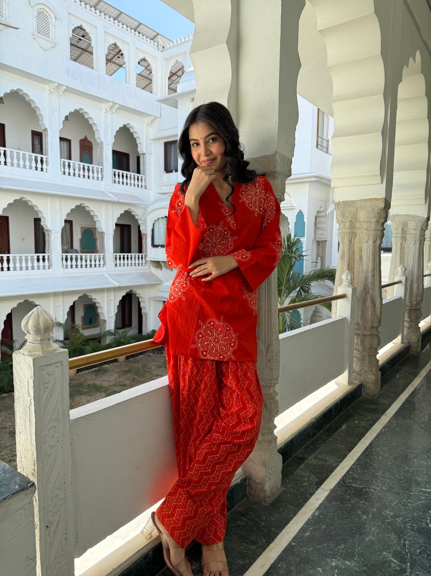 Raahi Cotton Bandhani Farshi Set