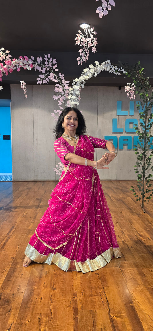 Siddhi Rani Bandhani lehenga