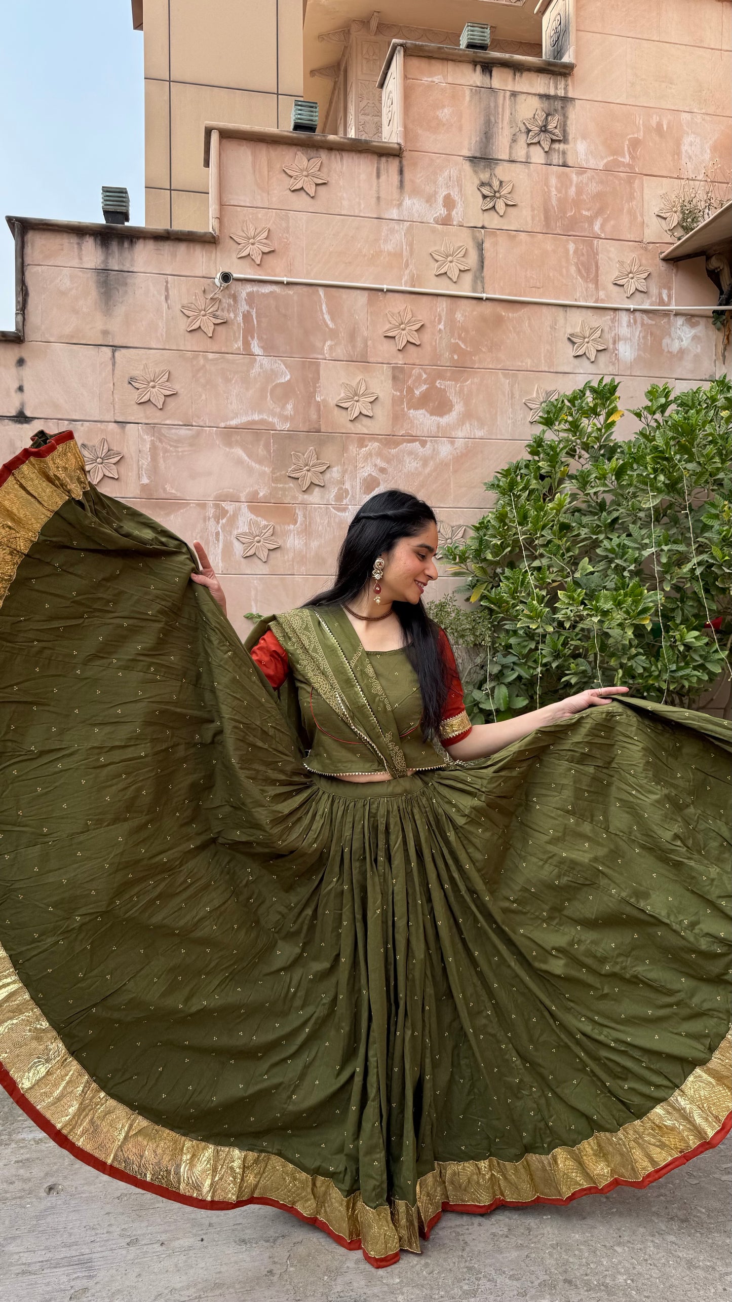 Hridya Green Bandhani Lehenga Set