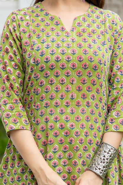 Akrita Dabu Slub Cotton kali Kurta Set