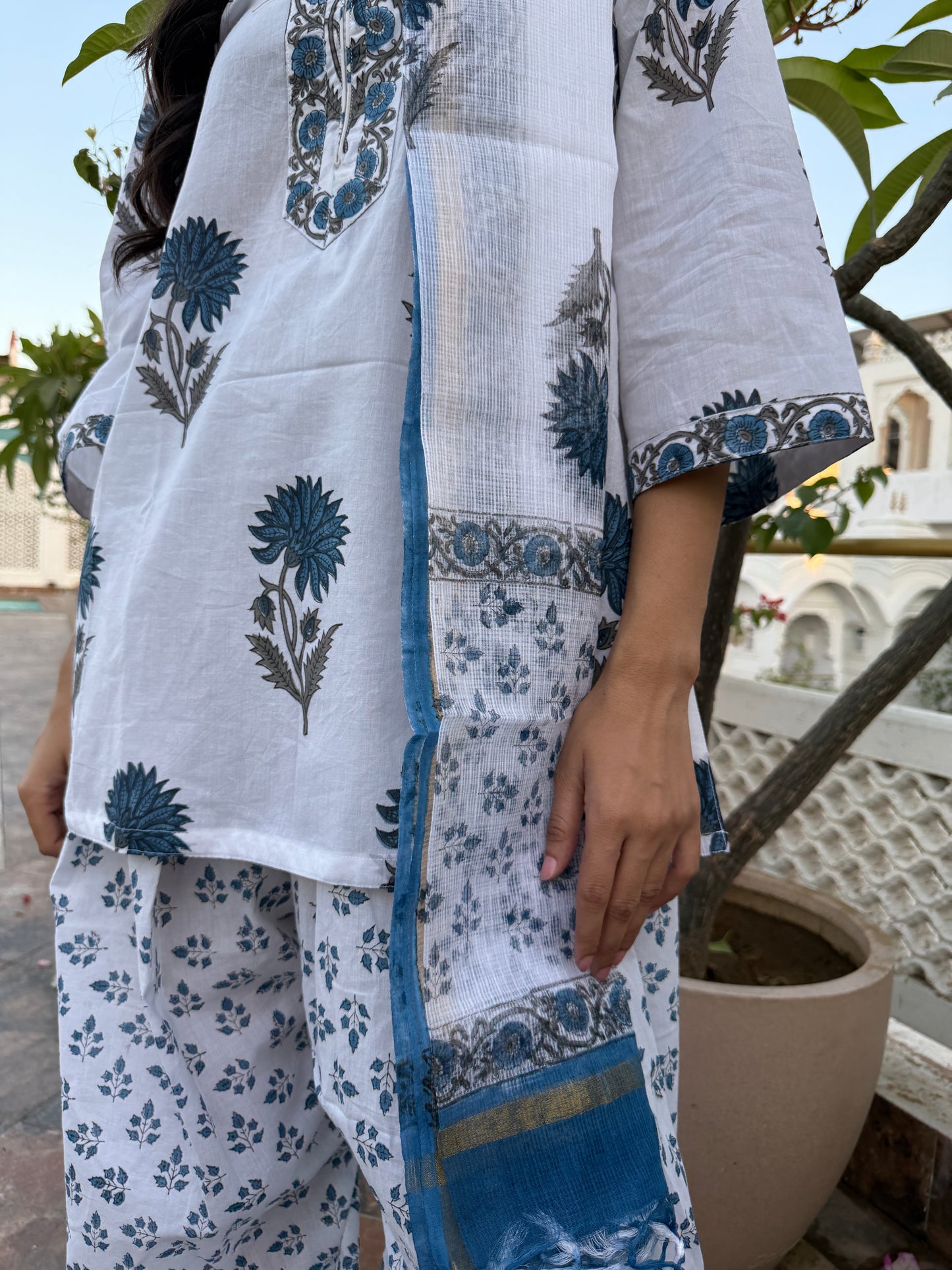 Prakriti Blue Handblock Farsi Set