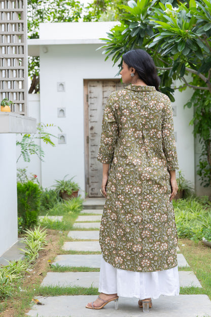 Riyah Ajrakh Kurta Set