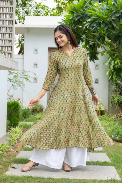 Akrita Dabu Slub Cotton kali Kurta Set