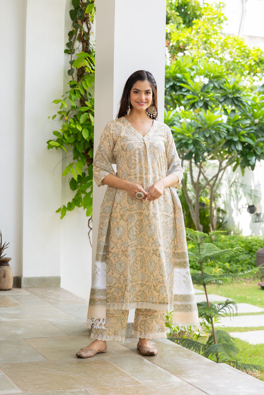 Kuhu Handblock Suit Set