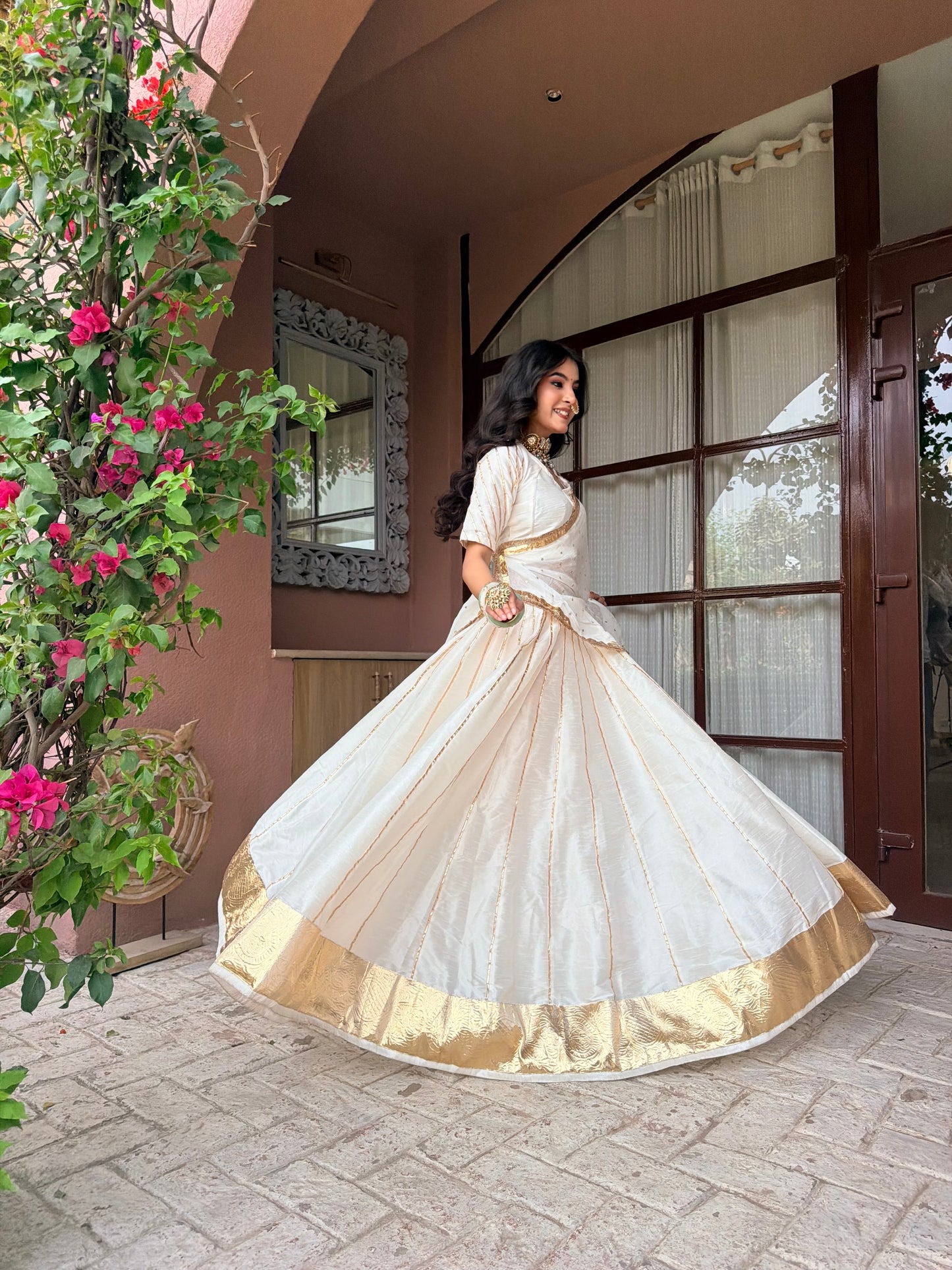 Atharvaa Ivory Lehenga