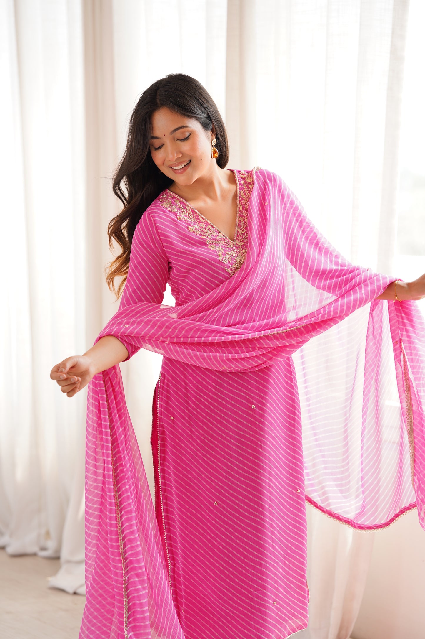 Arti Pink Handwork Leheriya Suit Set