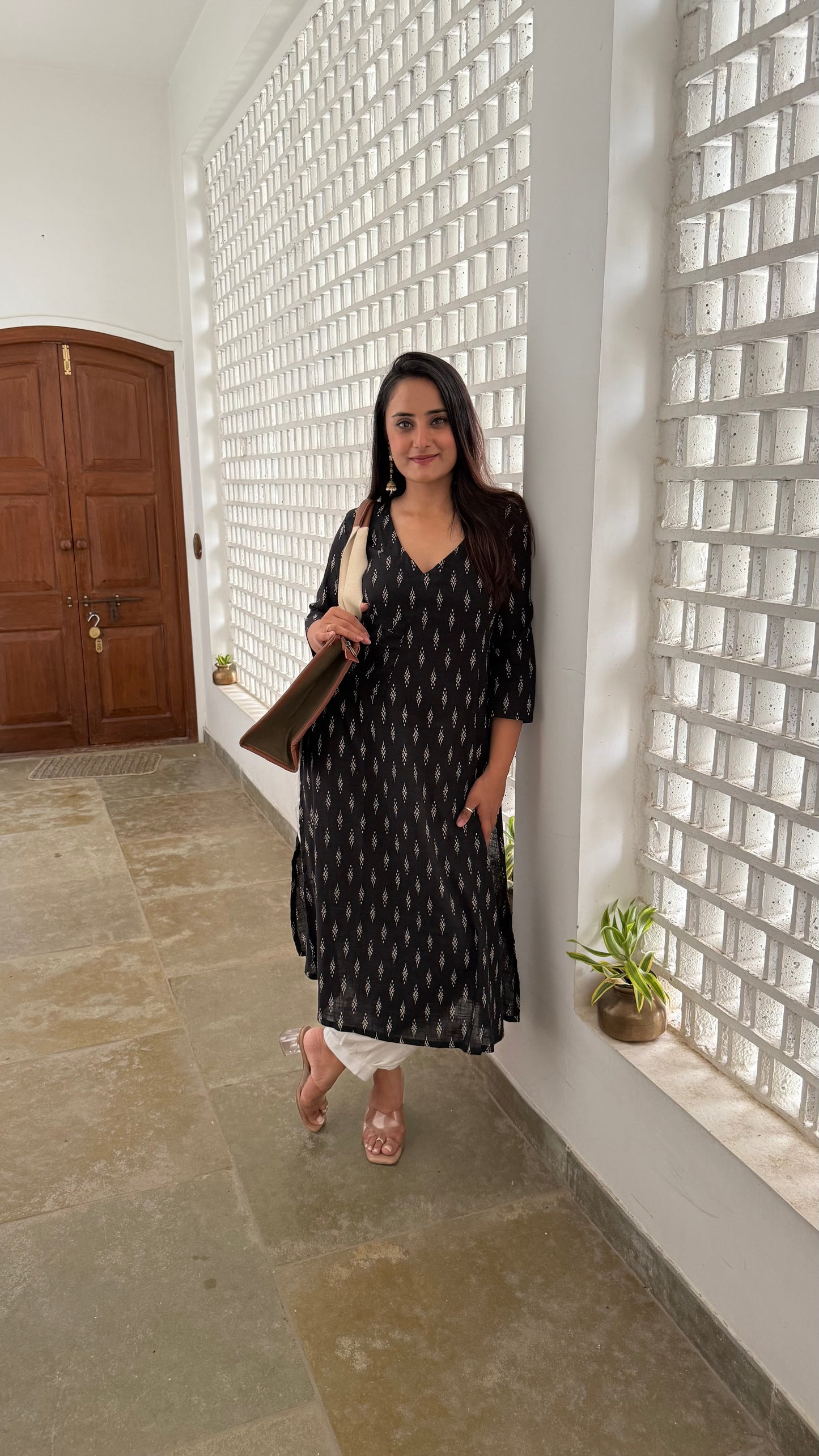 NEEMA BLACK KURTA SET