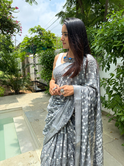 Aashvi Dabu Linen Saree (Teerth By Amaanyaa)