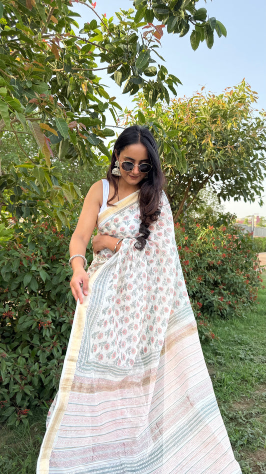 Shwetambar Handblock Maheshwari Saree (Teerth By Amaanyaa)