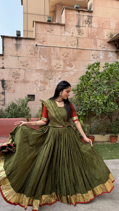 Hridya Green Bandhani Lehenga Set