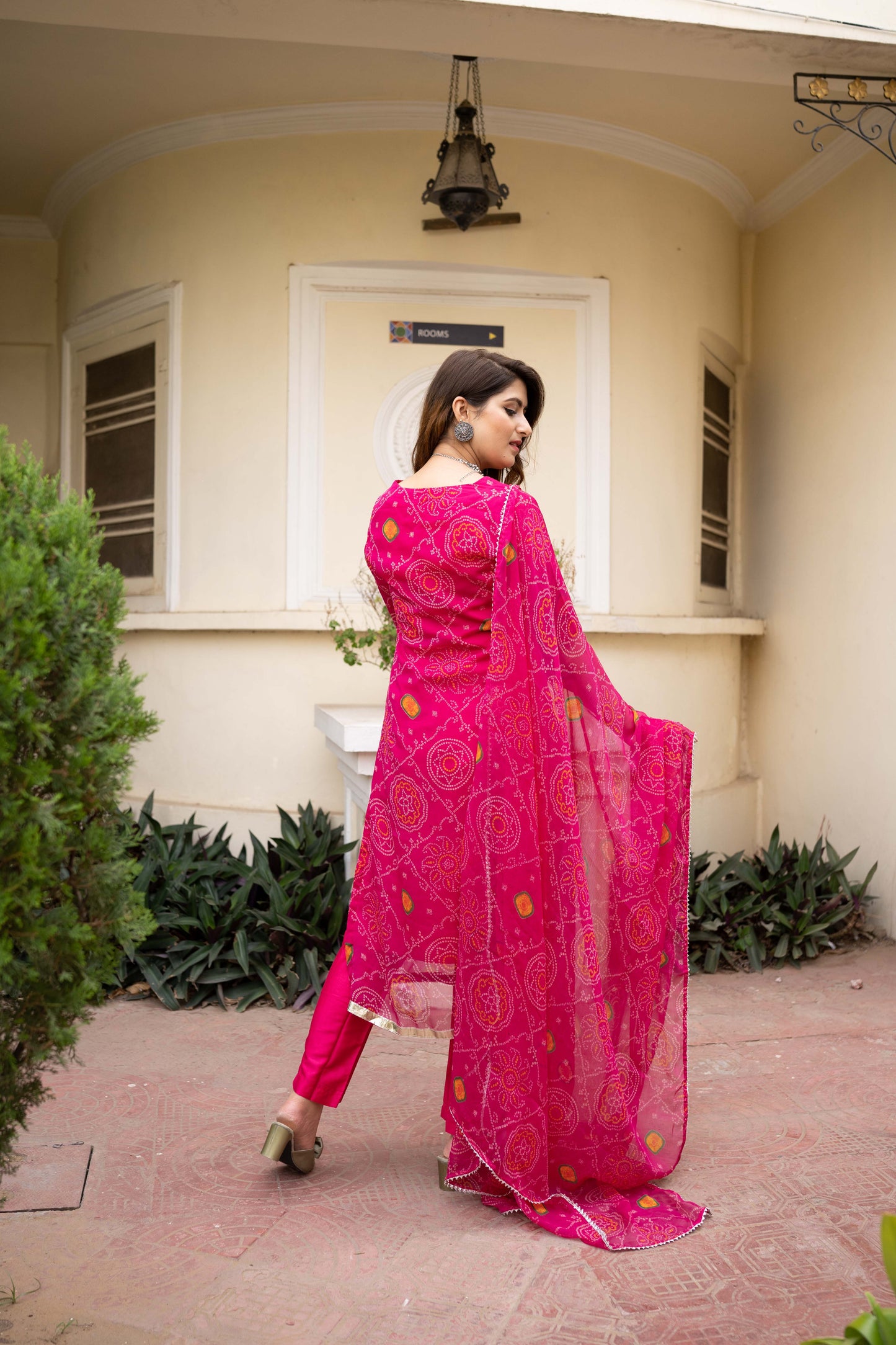 Teertha Pink Suit Set