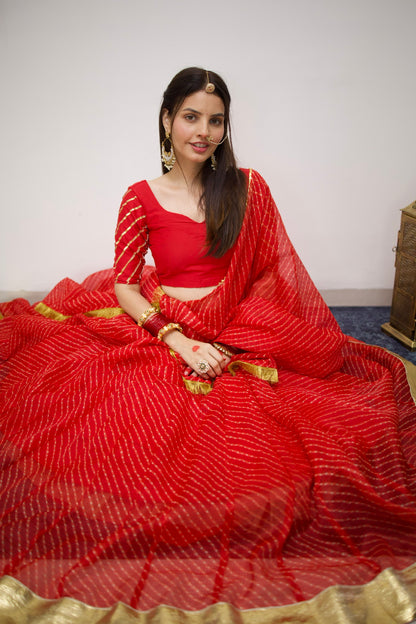 Laal Mothda Lehenga